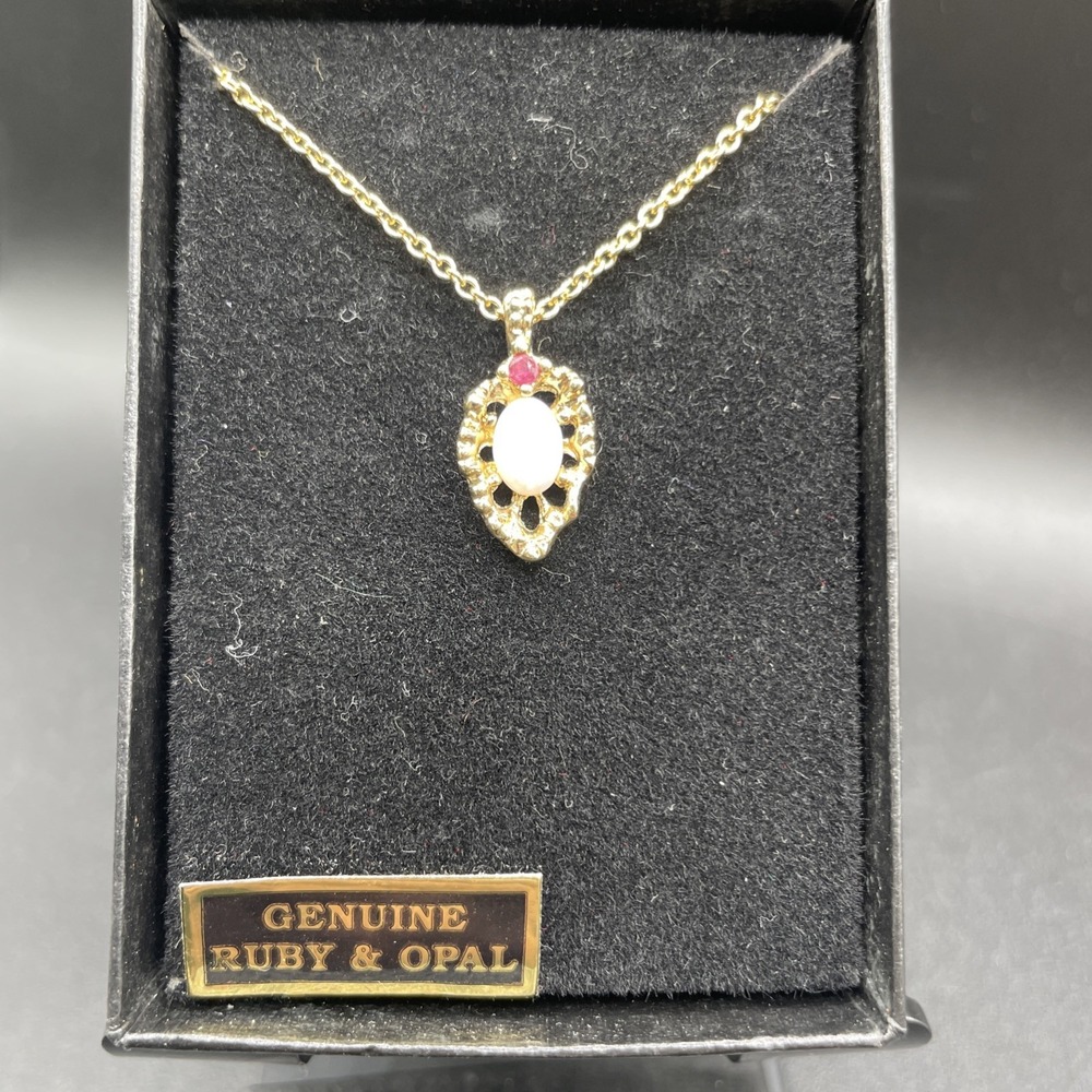Van Doran Ruby & Opal Pendant Necklace Gold Tone Vintage Genuine Stones